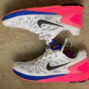 SOLD!!!Women Nike Lunarglide 6